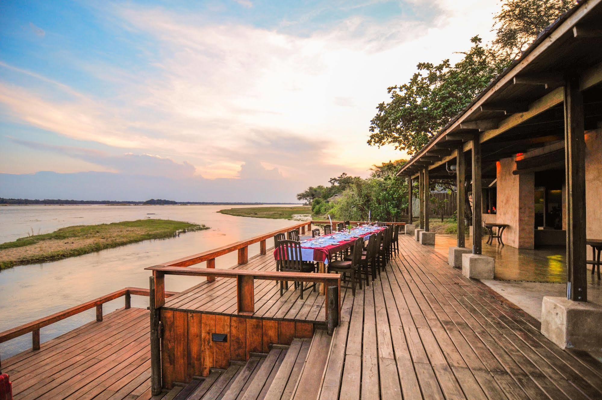 Royal Zambezi Lodge Mafuta Kültér fotó